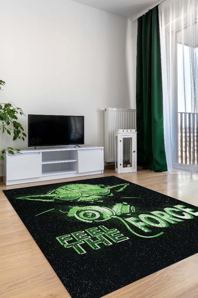 Gücü Hisset Film Halısı Star Wars Temalı Film Halı Siyah Yeşil Renk Star Wars Filmi Halısı