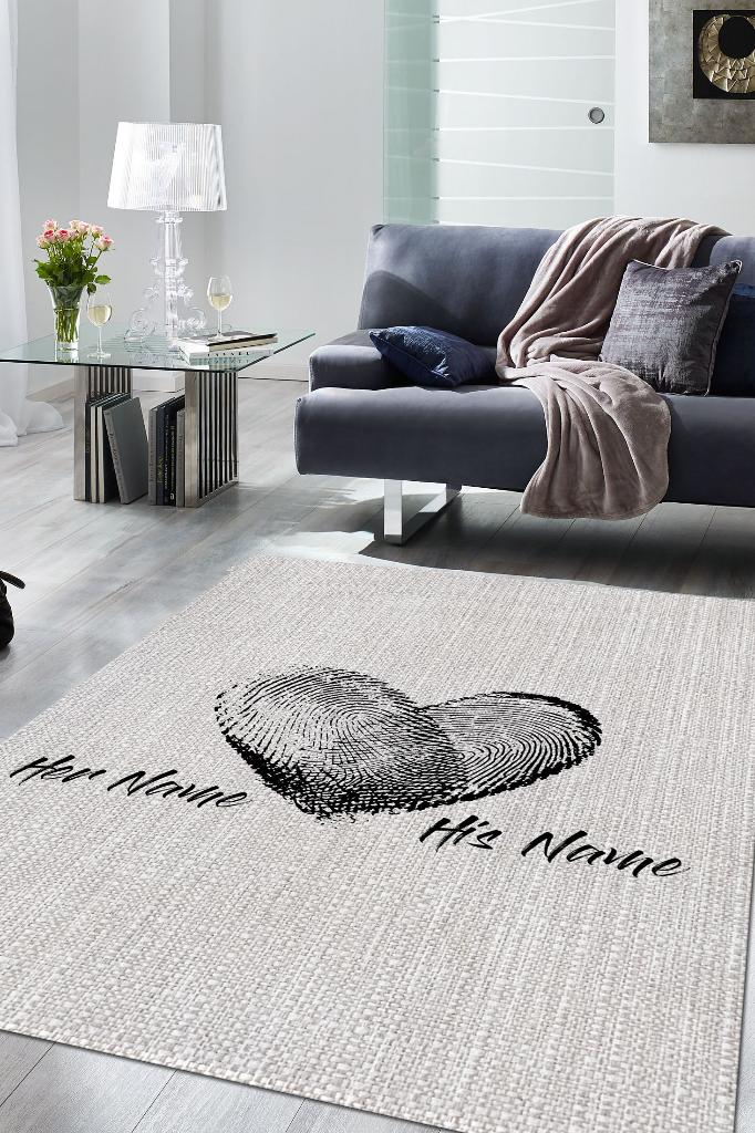 Aşkın İzi Kişiye Özel Kişiselleştirilebilir Halı Gri Renk Hediyelik Sevgiliye Özel Halı