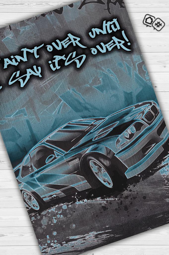 Ben Bitti Demeden Bitmez Renkli Oyuncu Halısı Gri Renk Gamer Temalı Nfs Most Wanted Halı