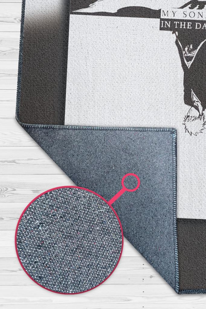 Karanlığa Doğdu Siyah Beyaz Halı Modern Anime Halısı Dekoratif Anime Fiğürlü Hediyelik Halı