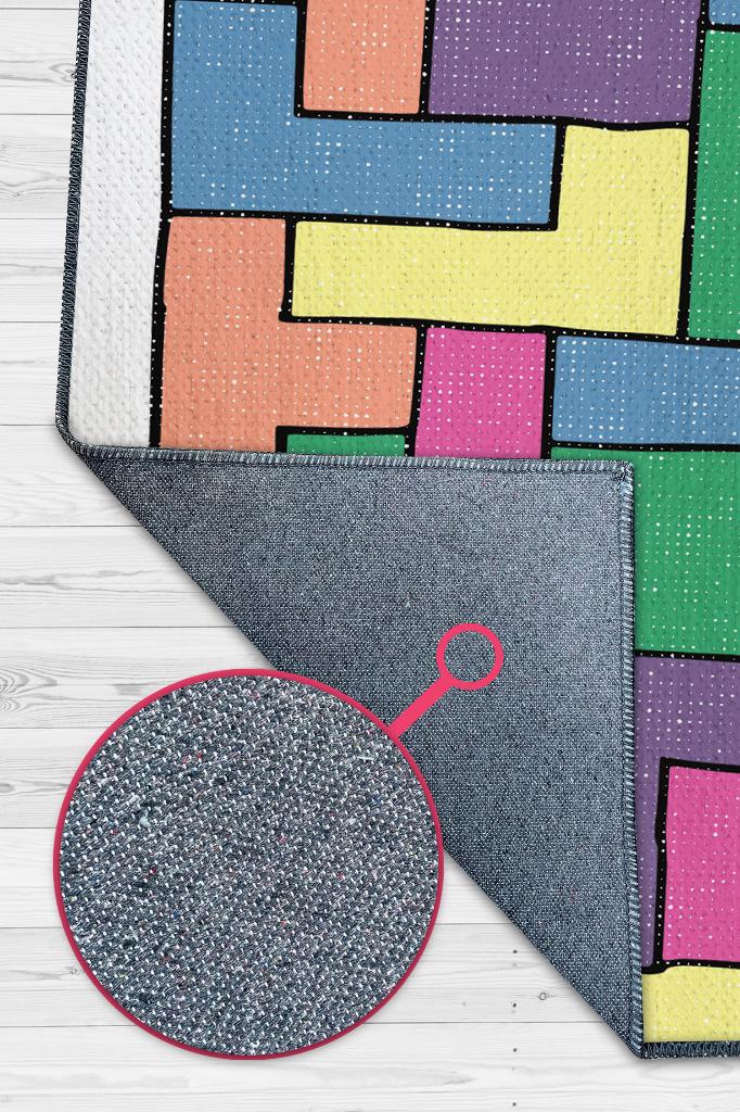Olamaz Renkli Oyuncu Halısı Zemini Beyaz Renk Gamer Temalı Halı Tetris Sever Hediyelik Halı
