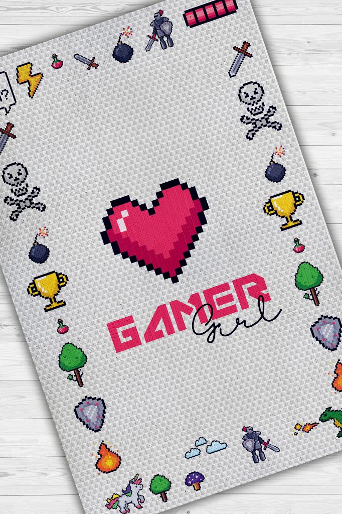 Oyuncu Kız Açık Renkli Beyaz Oyuncu Halısı Gamer Temalı Halı Modern Oyuncuya Hediye Halı